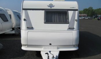 Hobby 495 UFE, model 2002 + kompletní před stan DOREMA + zadní nosič kol plná