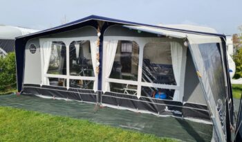 Karavan Hobby 560 UFE, model 2008 + mover + předstan plná