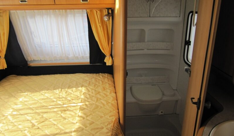 Karavan Hobby 460 UFE, r. v. 2002 + předstan plná