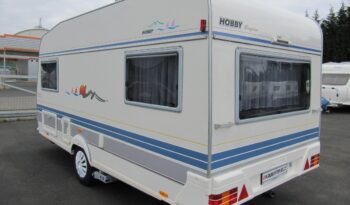 Karavan Hobby 440 SF, r. v. 1995 + mover + předstan plná
